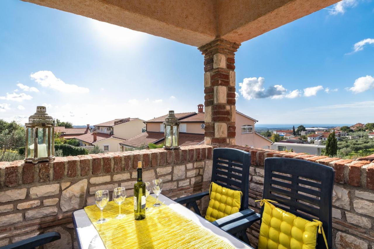 Villa-Johanna Kaštelir Exteriér fotografie